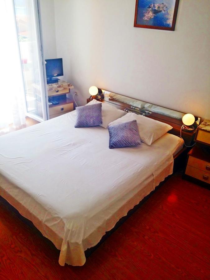 Apartments Eugen Pedisic Turanj Luaran gambar