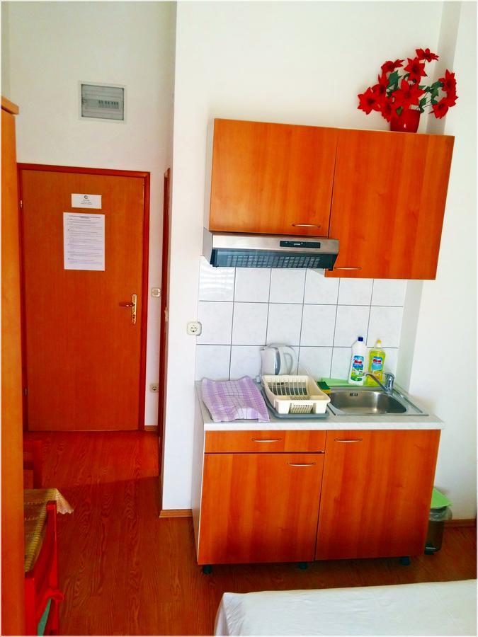 Apartments Eugen Pedisic Turanj Luaran gambar