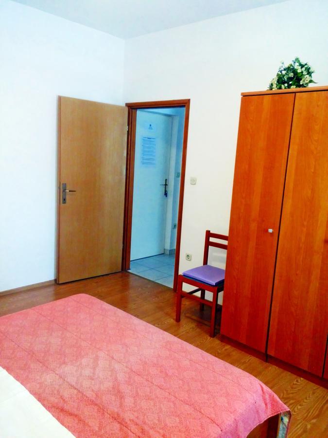 Apartments Eugen Pedisic Turanj Luaran gambar