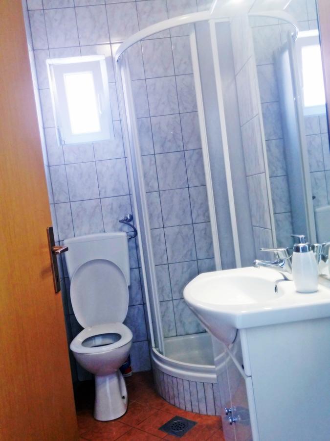 Apartments Eugen Pedisic Turanj Luaran gambar
