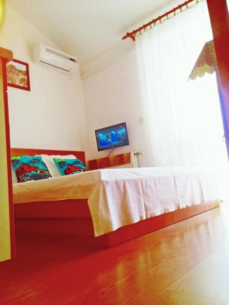 Apartments Eugen Pedisic Turanj Luaran gambar